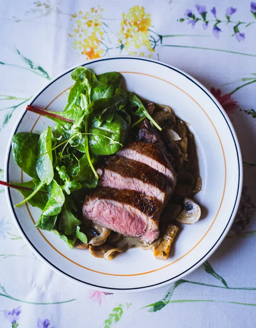Entrecôte med soppsaus