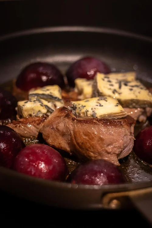 Nakkekotelett med plommer