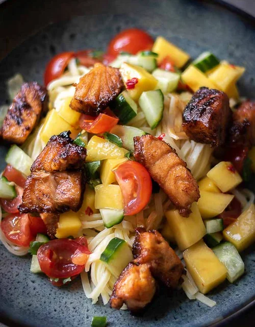 Laks og mangosalat