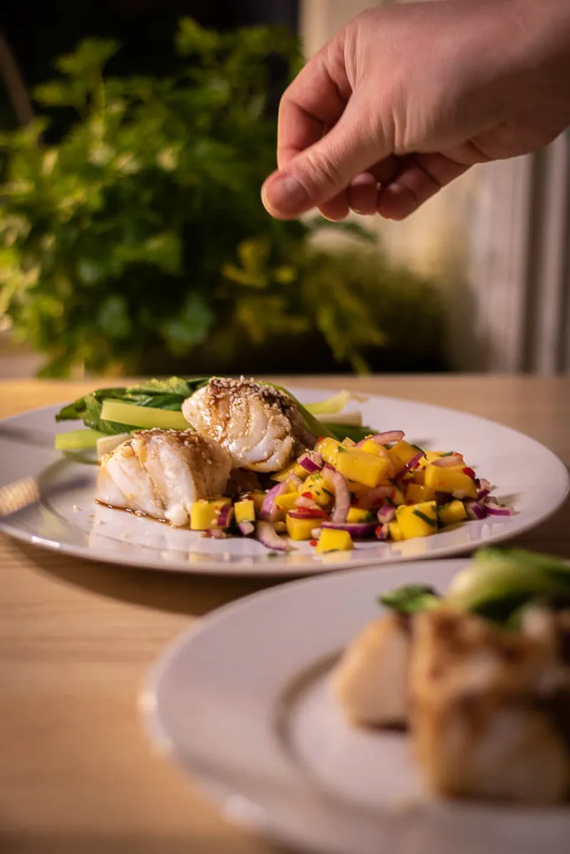 Dampet torsk med mangosalsa
