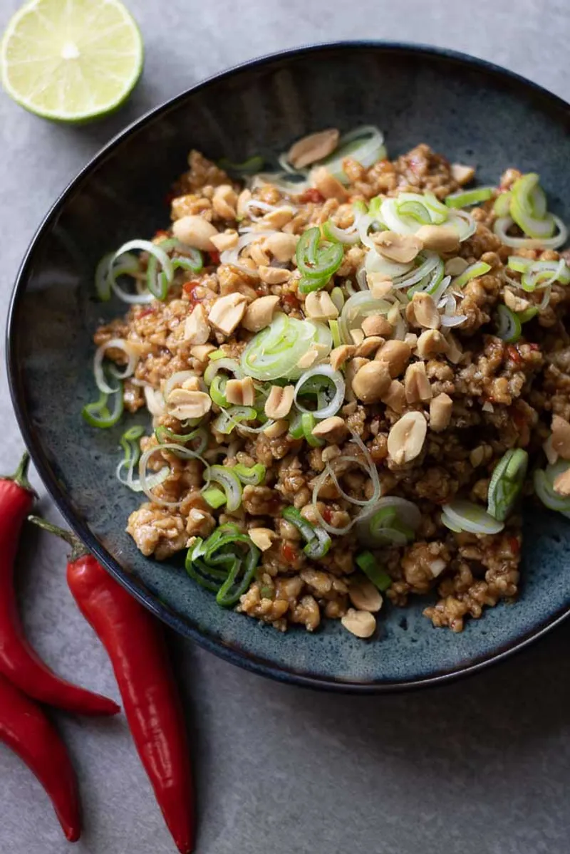 Nudler med kyllingkjøttdeig